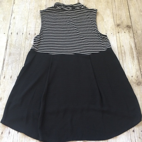 Vince Camuto Tank Top - Picture 5 of 7